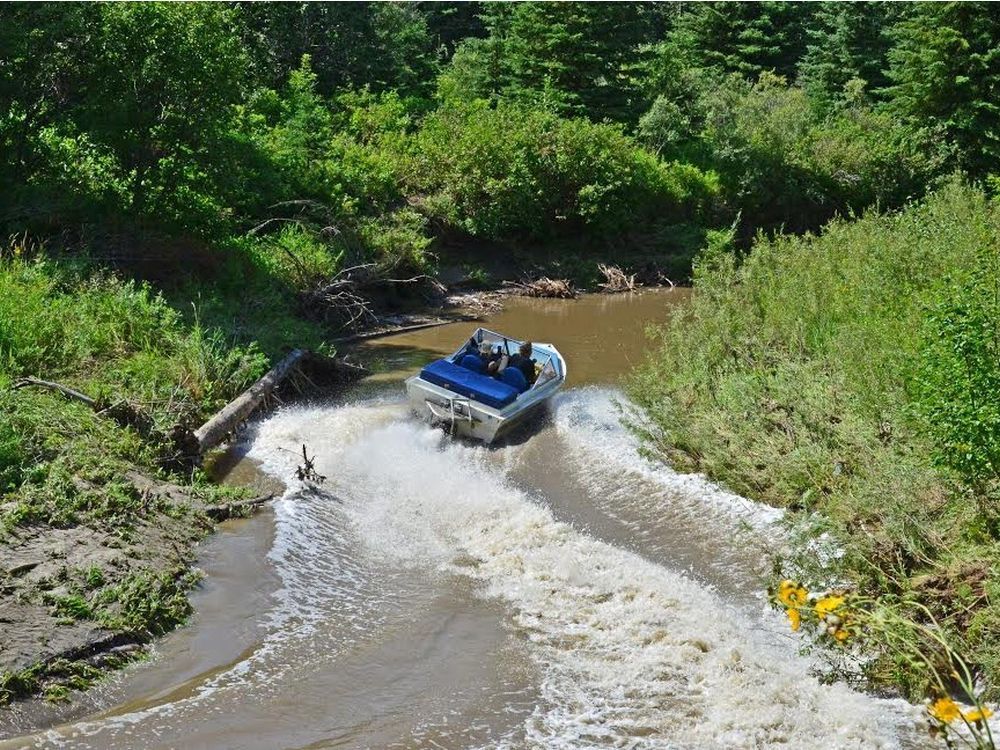 motorboat on whitemud creek