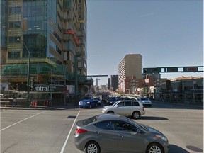 An image from Google Street view of the right-turn lane on Jasper Avenue. This dedicated right-turn lane was taken away in the Experience Jasper Avenue project.