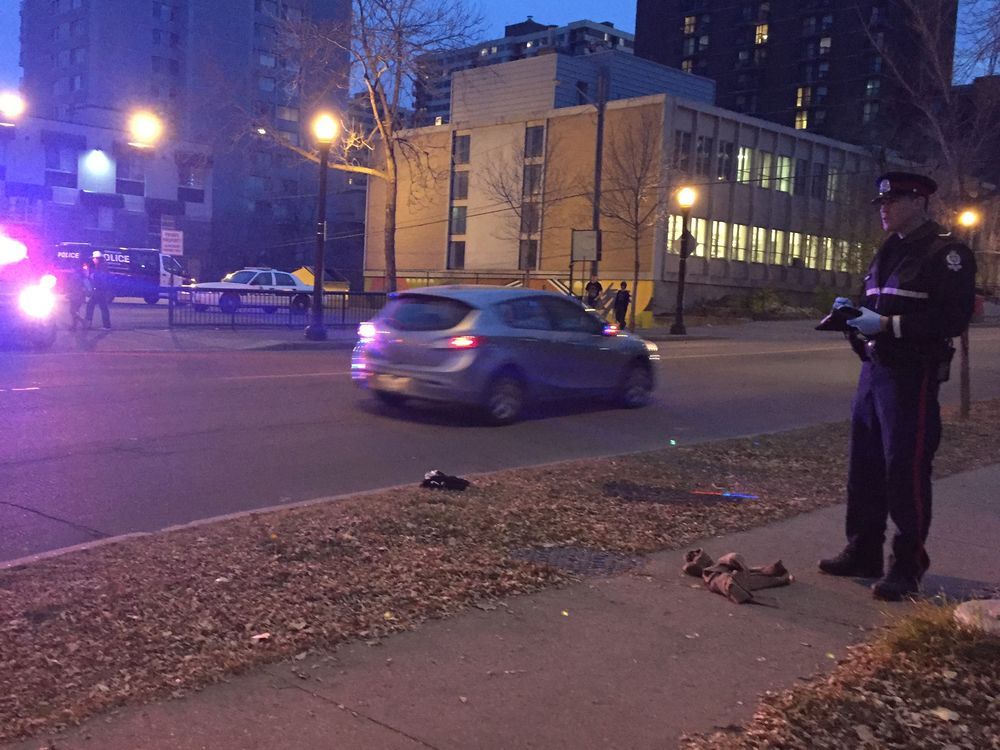 Police investigate stabbing downtown | Edmonton Journal