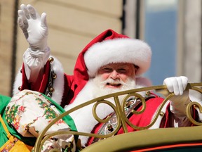 Santa Claus makes his way down Central Park West during the 91st is Macy's Thanksgiving Day Parade in the Manhattan borough of New York City, New York, U.S., Nov. 23, 2017.