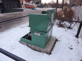 Epcor is warning the public after seven thefts from transmission boxes over two months. Epcor asks members of the public to stay clear of open transmission boxes and to call 780-412-4500.