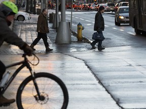 Environment Canada has issued a freezing rain warning for Edmonton and the surrounding area.