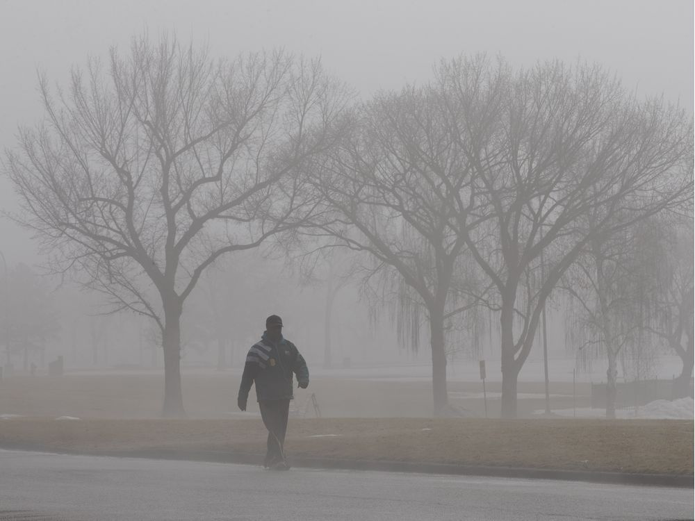 Edmonton weather: Who let the fog out? | Edmonton Sun