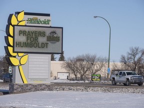 The welcome sign is shown in Humboldt, Sask., Saturday, April 7, 2018. RCMP say 14 people are dead and 15 people were injured Friday after a truck collided with a bus carrying a junior hockey team to a playoff game in northeastern Saskatchewan.