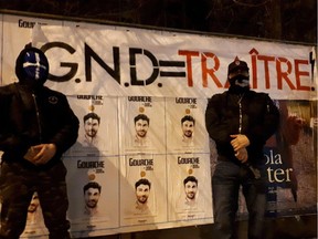 A sign that reads "G.N.D.=Traître." G.N.D. stands for Gabriel Nadeau-Dubois, co-spokesperson for Québec solidaire. The photo appears on the Facebook page of Atalante, a far right organization based primarily in Quebec City.