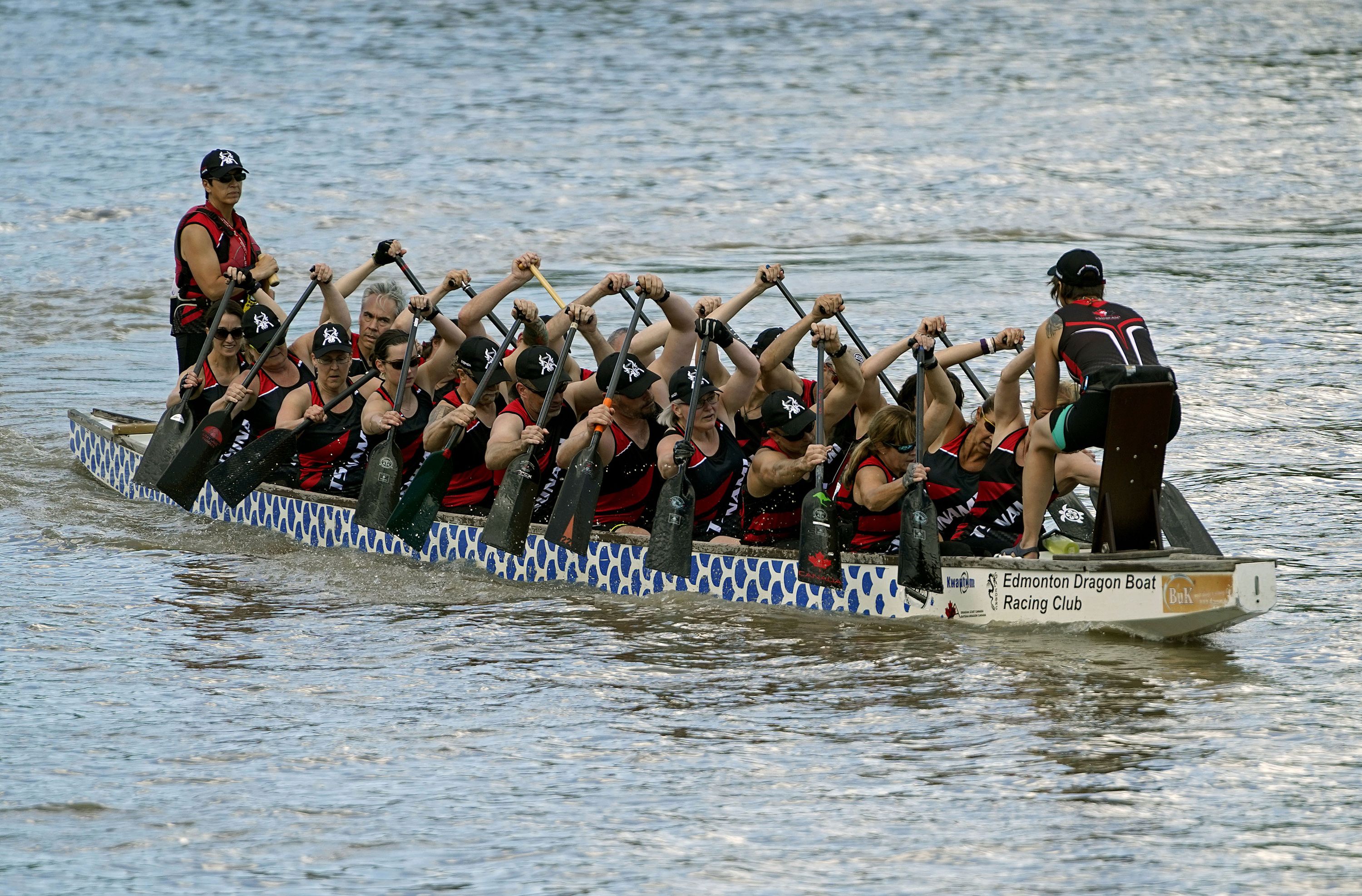 Edmonton dragon boat seniors to breathe fire at world championships |  Edmonton Journal