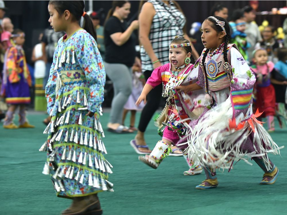 Dancers compete, celebrate in full regalia at KDays Pow Wow Edmonton