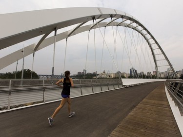 The newly open Walterdale Bridge footpath on Friday, Aug. 31, 2018  in Edmonton.  For a story on the late fees.