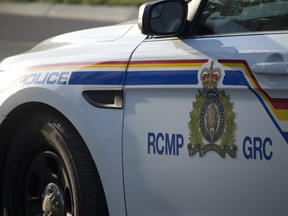 An RCMP logo is seen on a cruiser on September 6th, 2018. (Zach Laing / Postmedia Network)