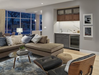 At almost 1,650 square feet, Upper West Side units are larger than some detached homes. The artful design of this floor plan feels intimate and warm near the entrance, with close connections to the rest of the condo.