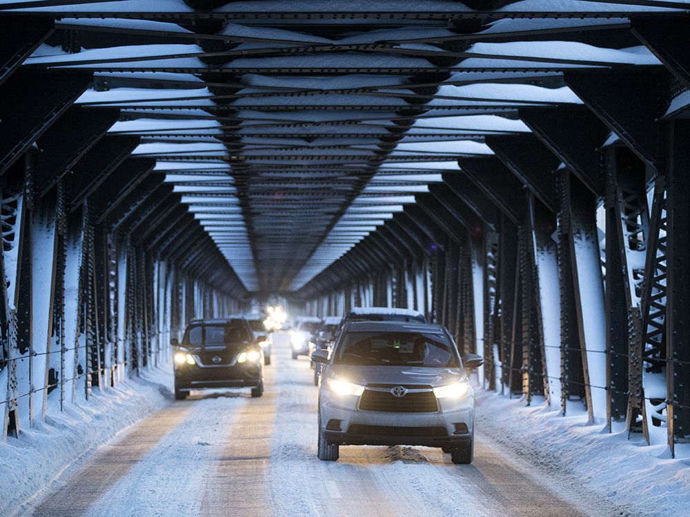 Seasonal Parking Ban In Effect After Weekend Snow Dump | Edmonton Journal