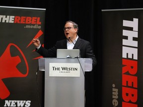 Rebel Media's Ezra Levant speaking at an anti-carbon tax rally in 2016.