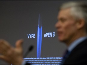 Rob Cunningham from the Canadian Cancer Society speaks about youth e-cigarette and vape use during the 2019 Western Canadian Tobacco Reduction Forum in Edmonton on Feb. 21, 2019.