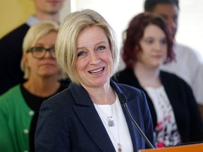 NDP Leader Rachel Notley meets staff and patients at the Wellspring Calgary Carma House in Calgary on Tuesday, March 26, 2019. Darren Makowichuk/Postmedia