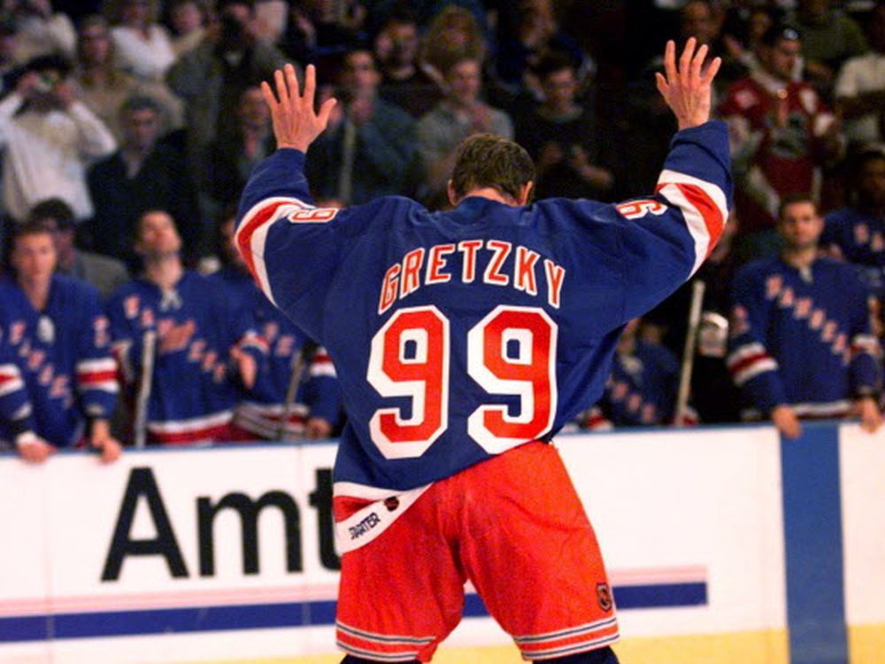 Wayne Gretzky Retires 1999(00)