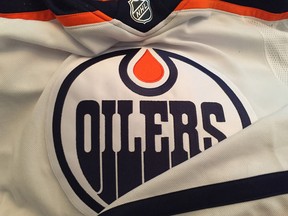 Edmonton Oilers logo.