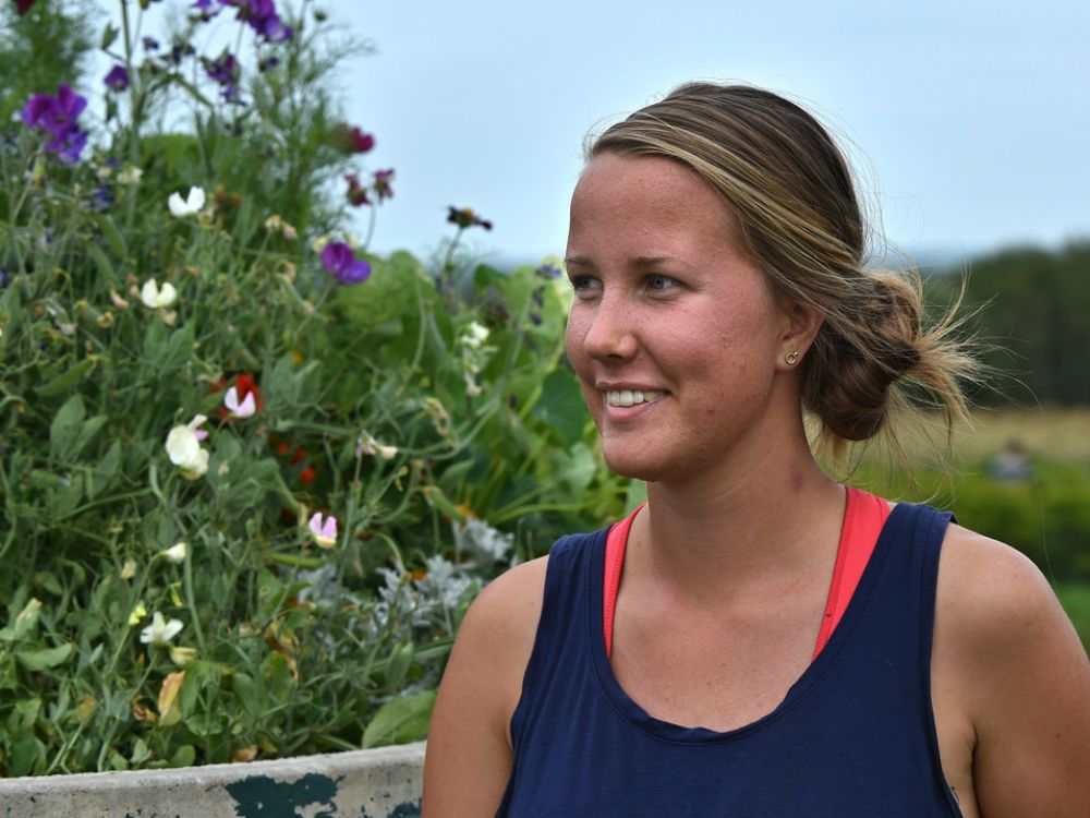 Gardeners gather to support farm and help supply food bank Edmonton