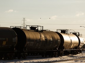 Under the right circumstances, Alberta oil producers could be shipping more than 300,000 barrels of crude by rail a day, up from the current roughly 150,000 barrels a day, Premier Jason Kenney said.
