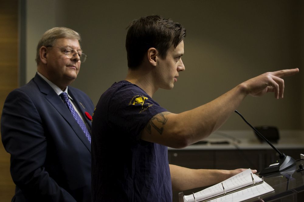 Minimal savings found by cutting Alberta's wildfire rappel program