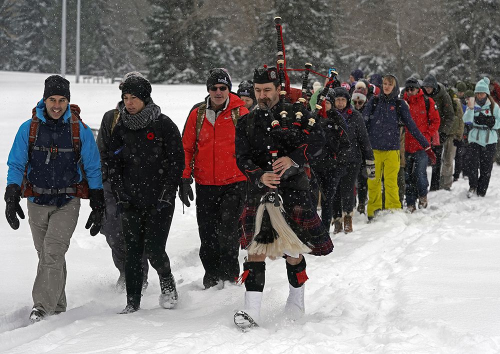 Snowfall as challenge during rucksack march for soldiers