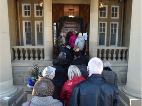 A line-up forms outside Government House during the last pre-pandemic New Year's Day Levee in Edmonton, January 1, 2020.