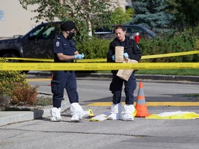 Edmonton Police investigate the suspicious death of a man at the Rosslyn Inn on 97 St. in north Edmonton on Sept. 2, 2020.