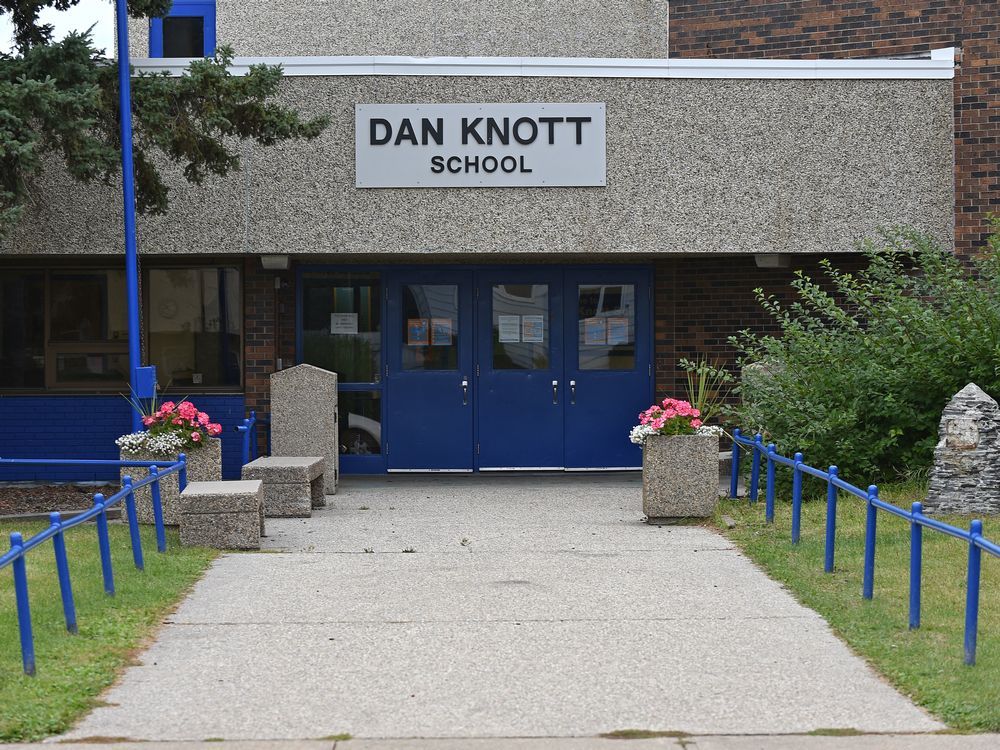 Edmonton Public School Board votes to rename Oliver, Dan Knott Schools