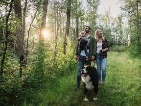 Edgemont residents can enjoy the best of Edmonton, which boasts the greatest amount of parkland per resident in Canada and all the business, arts and retail destinations required for a vibrant lifestyle.