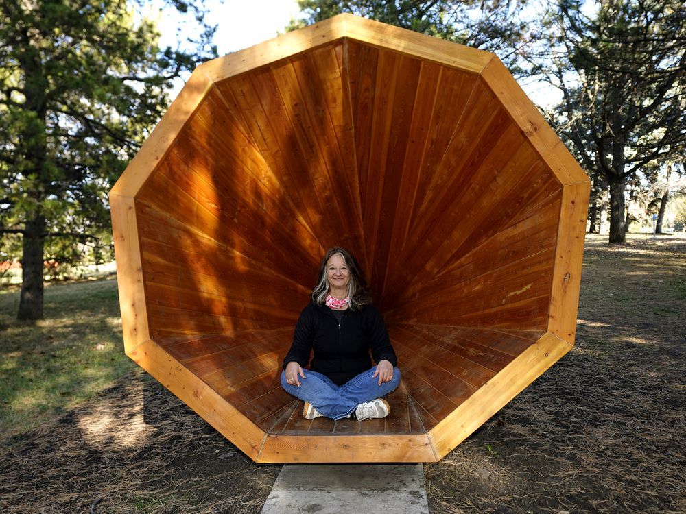 New Hawrelak Park art garden celebrates community in six sculptures