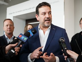 The Alberta Federation of Labour, led by president Gil McGowan, has waded into unwanted partisan waters with a spiteful boycott of UCP supporters, says columnist Rob Breakenridge.