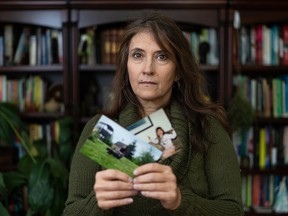 Roberta Laurie holds childhood photos of her daughter, who received treatment for anorexia during the COVID-19 pandemic.