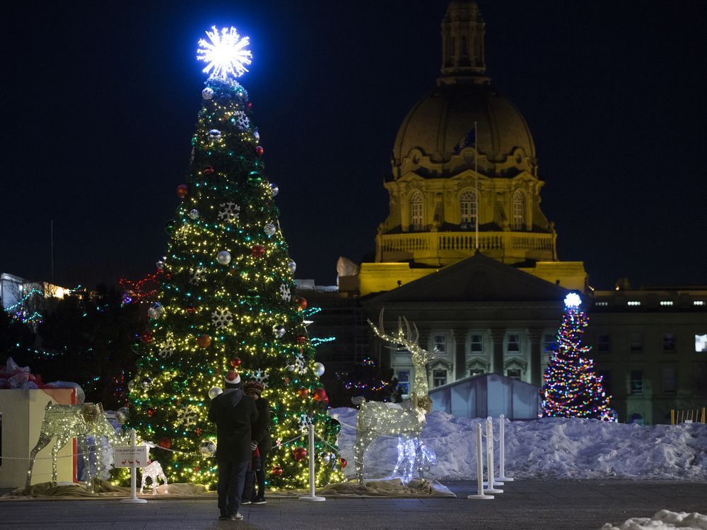 Legislature's Christmas light display slowed by COVID19, decorating