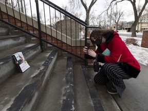 Melissa Boykiw is the Edmonton Book Fairy, dropping off free, sanitized books around town and posting them on Instagram.



Melissa Boykiw is the Edmonton Book Fairy -- she drops of books in locations around the city and photographs them for people to hunt after she posts the pics on Instagram at @edmontonbookfairy. Taken on Sunday, Jan. 17, 2021 in Edmonton. Greg Southam-Postmedia