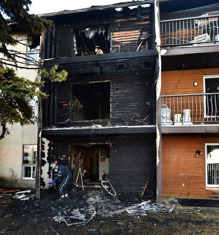 Fire crews rescue residents from morning blaze at northeast apartment ...