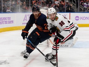 Edmonton Oilers defenceman Duncan Keith in action against Chicago Blackhawks on Nov 20, 2021.