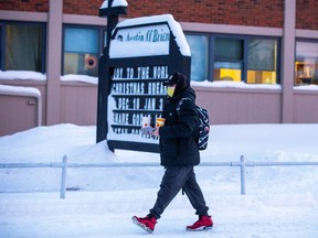 Students At Austin O’brien High School Are Going Back To School After Their Christmas Break Was Extended By A Week Due To The Omicron Virus. Taken On Monday, Jan. 10, 2022 In Edmonton. Greg Southam-Postmedia
