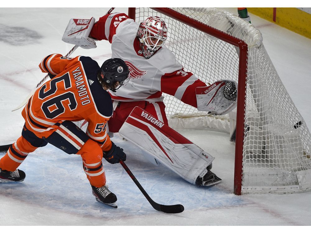 Les Oilers d’Edmonton ont frappé tôt, puis se sont accrochés à une sale victoire de 7-5 contre les Red Wings