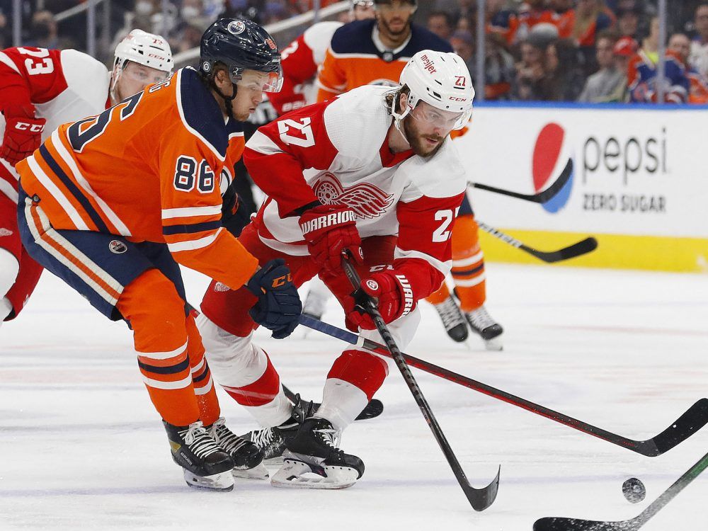 Detroit Red Wings: Michael Rasmussen Showing Immense Growth