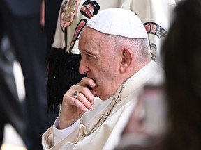 Pope Francis attends his welcoming ceremony at Edmonton International Airport in Alberta Providence, Canada, on July 24, 2022. - Pope Francis visits Canada for a chance to personally apologize to Indigenous survivors of abuse committed over a span of decades at residential schools run by the Catholic Church.