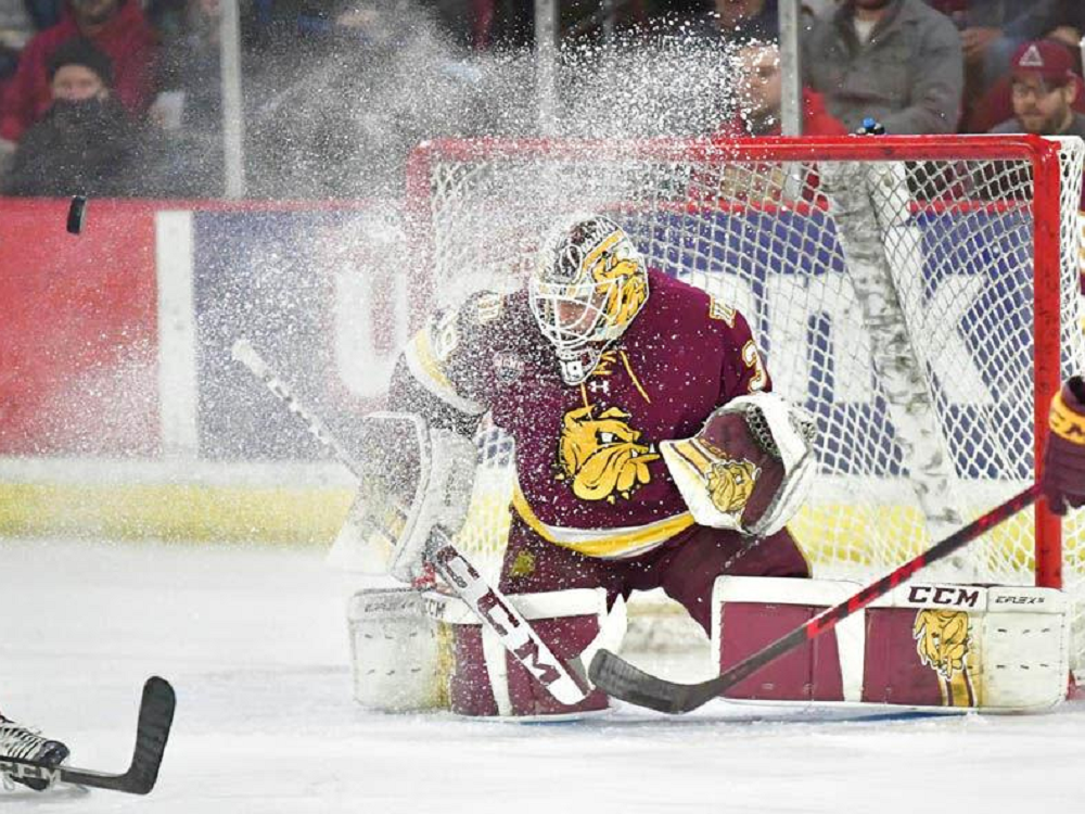 Oilers goalie Mike Smith got roasted by fans online for his Game 1 gaffe