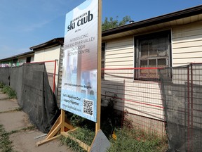 The non-profit Edmonton Ski Club asked the city to pay for temporary modular buildings for washrooms and a warming station, and to cover the cost of demolishing the former lodge, which is owned by the city. The club's previous home was partially condemned in 2017, and then fully shuttered this spring.