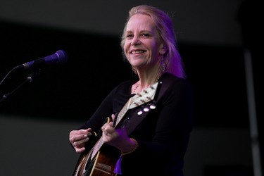Mary Chapin Carpenter performs on the main stage at the Edmonton Folk Music Festival, Saturday Aug. 6, 2022.