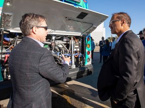 hydrogen bus