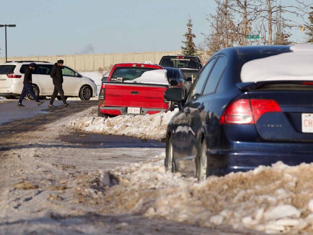 Parking ban fines set at 250, pressure mounts on Edmonton's sidewalks Edmonton Journal
