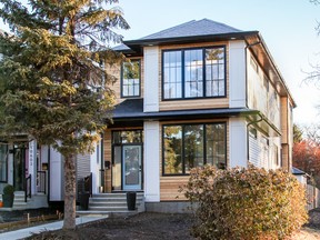 Accent Infills was one of the Edmonton area builders that won a H.O.M.E award.