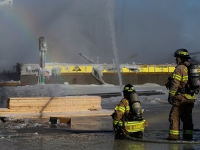 Cuaca Edmonton: Cuaca dingin semakin parah, di atas nol terlihat Cuaca Edmonton: Cuaca dingin semakin parah, di atas nol terlihat