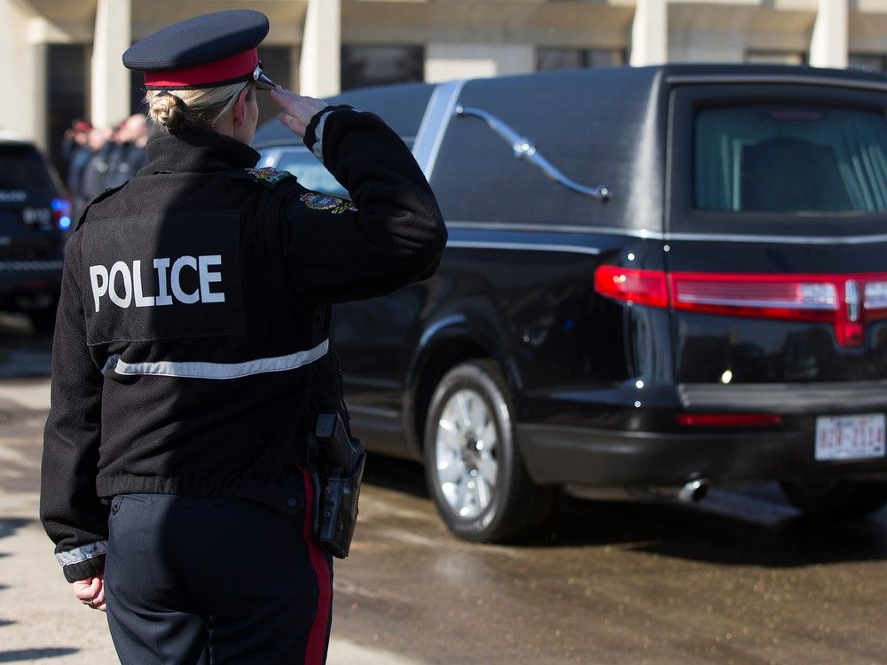 Two Fallen Edmonton Police Officers Honoured In Procession | Edmonton ...