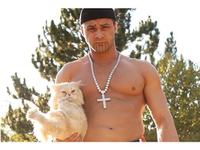 A reality show about wrestler and Persian cat breeder Teddy Hart turned into a true-crime series.
