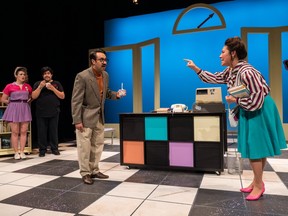 play_theatre_review