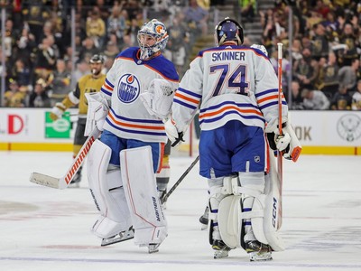 Why Edmonton Oilers must stick with Stuart Skinner over Jack Campbell in  net for Game 5 - Daily Faceoff